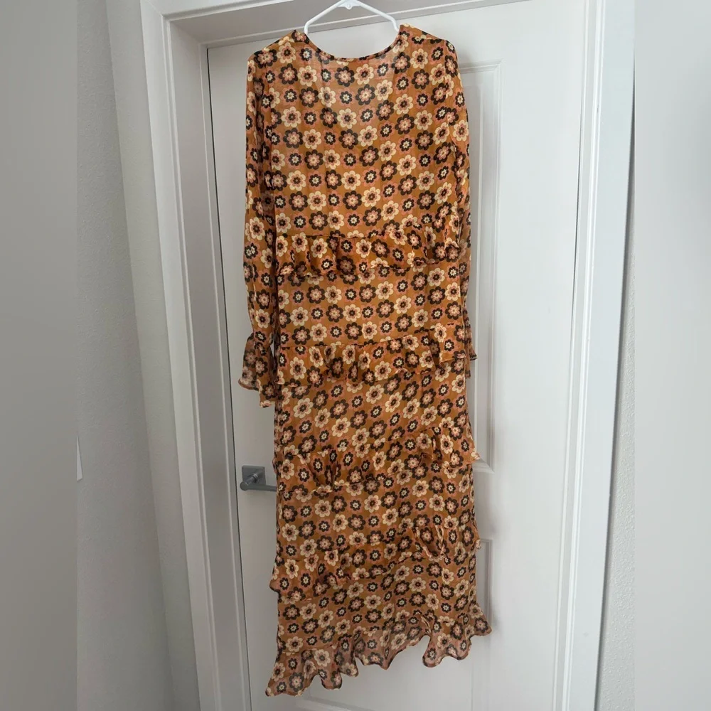 Show Me Your Mumu Fleetwood Maxi Dress in Aurora Floral 🌺🌻🌷🌼🌹 - Picture 3 of 7